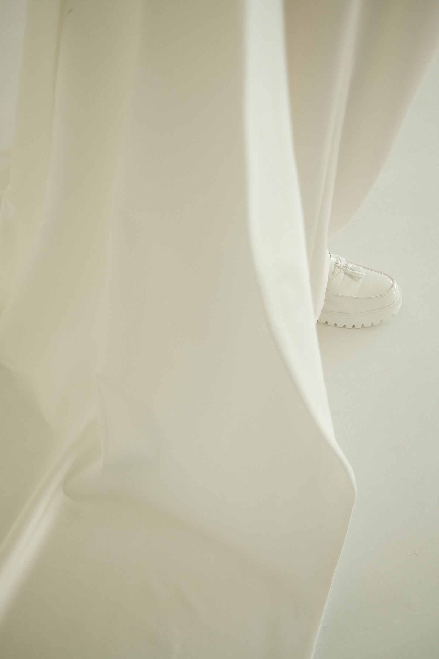 The Sovereign Eternal Bridal Drape
