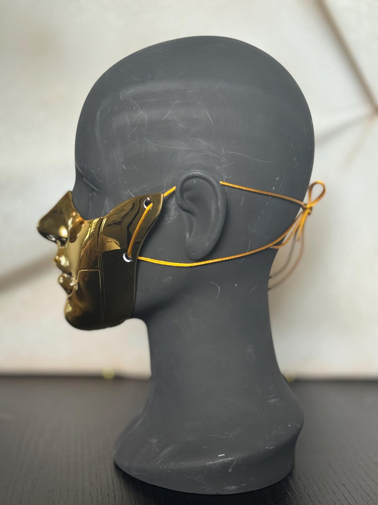 Gold Face Mask: Cyberpunk Cosplay Armor, Gothic Masquerade