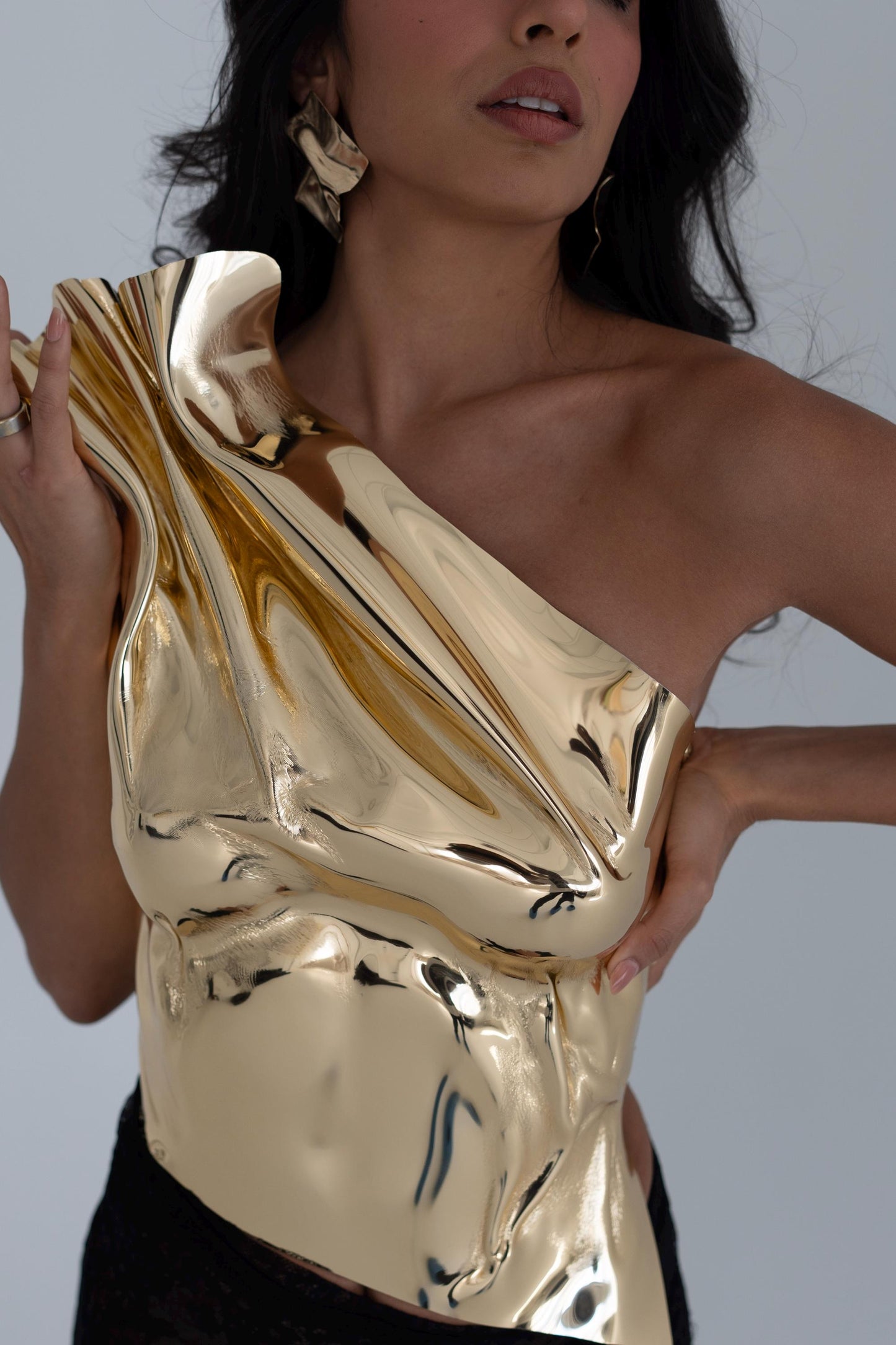 Gold Chrome Metallic Corset Futuristic Armor Bustier Christmas Party Outfit New Year’s Eve Look