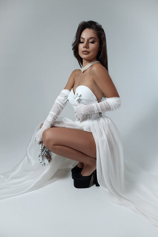 Sculptural White Bridal Corset Top: Modern Wedding Bustier