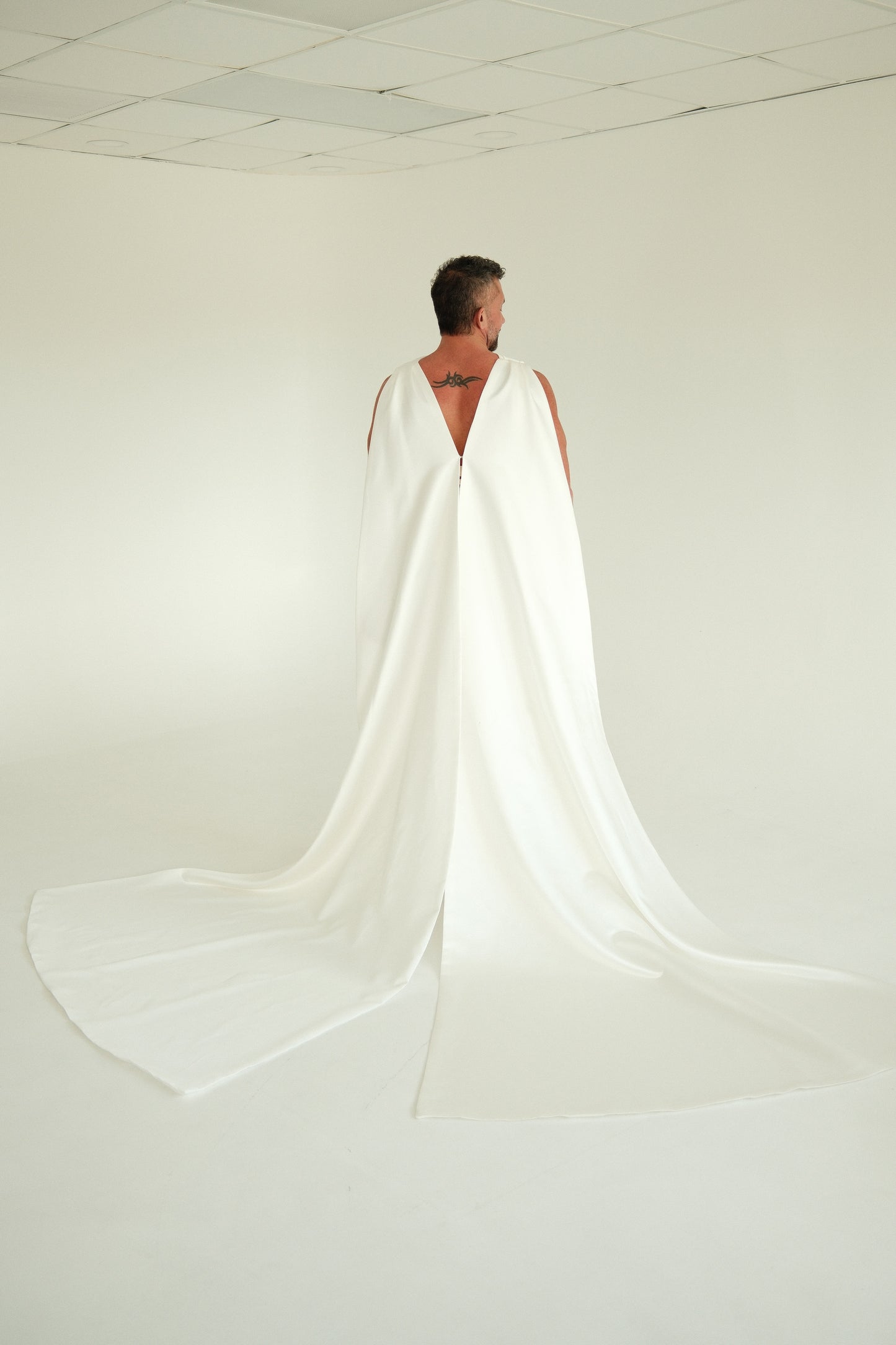 The Sovereign Eternal Bridal Drape