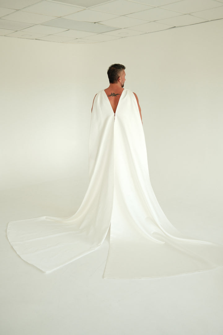 The Sovereign Eternal Bridal Drape