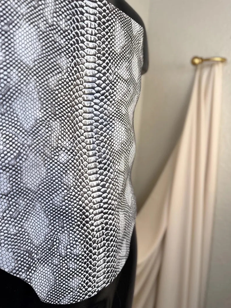 Men’s Silver Serpent Armor Corset